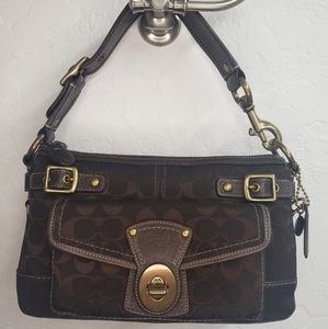 EUC Coach Legacy Signature Shoulder Bag